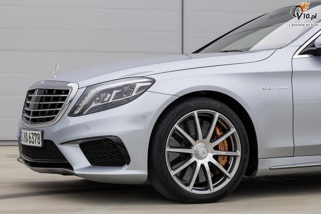 Mercedes S63 AMG