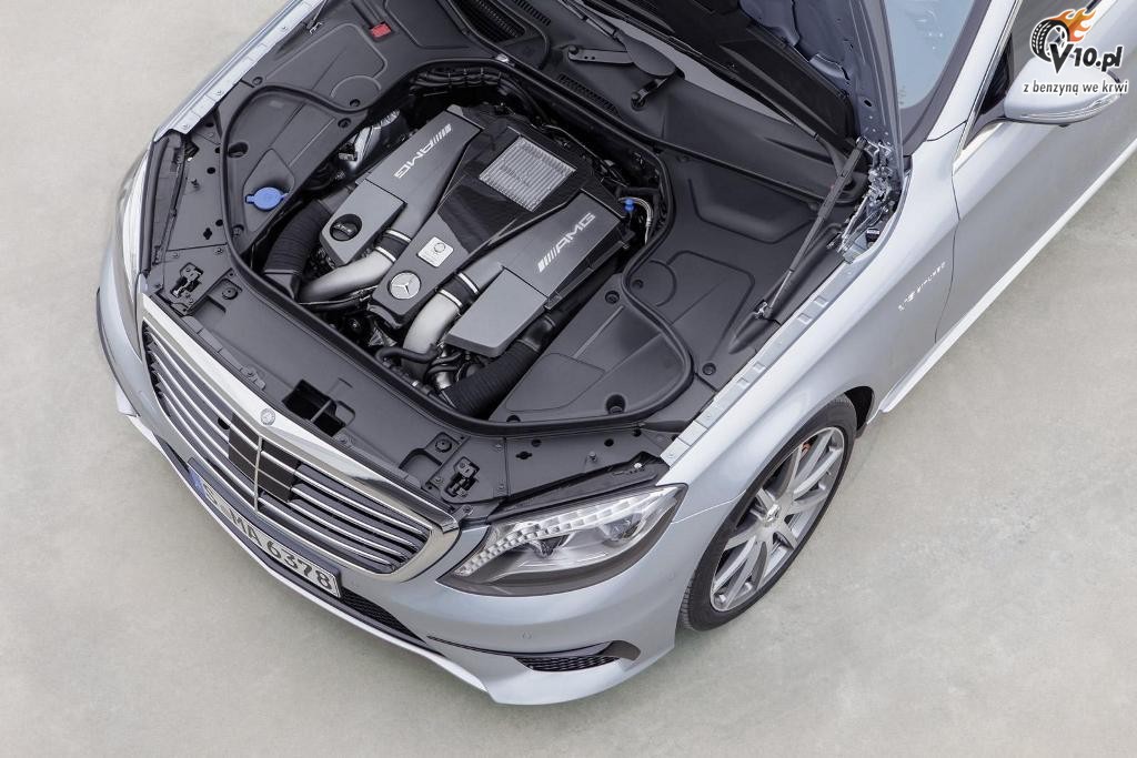 Mercedes S63 AMG