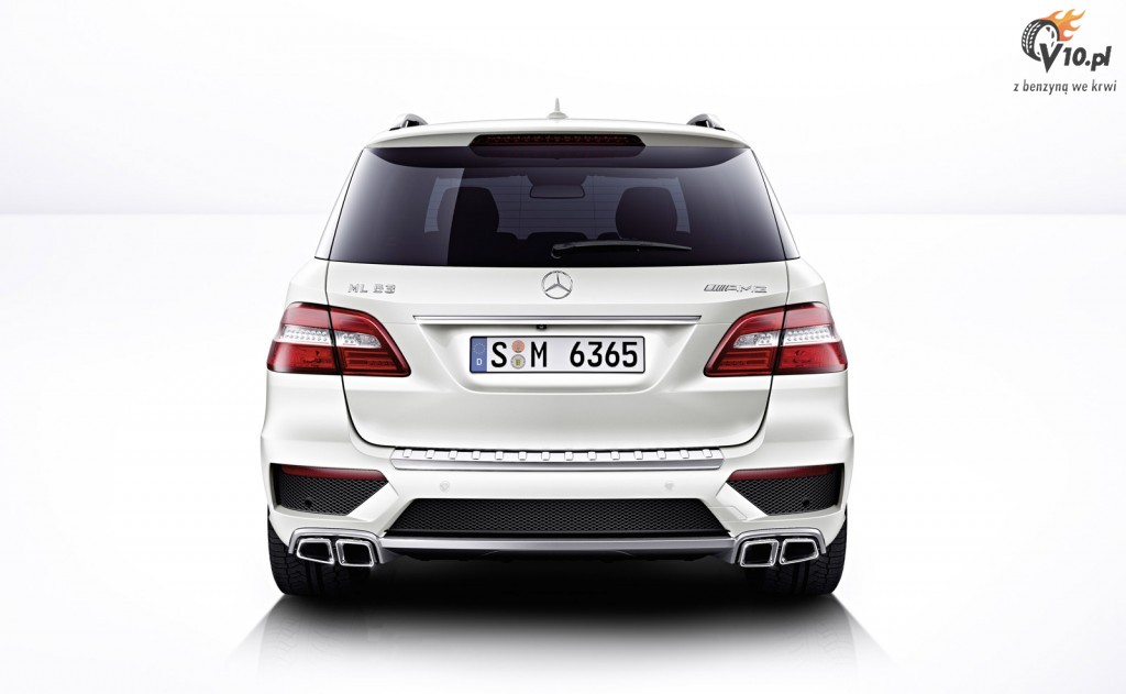 Mercedes ML63 AMG 2012