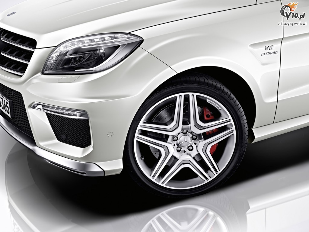 Mercedes ML63 AMG 2012