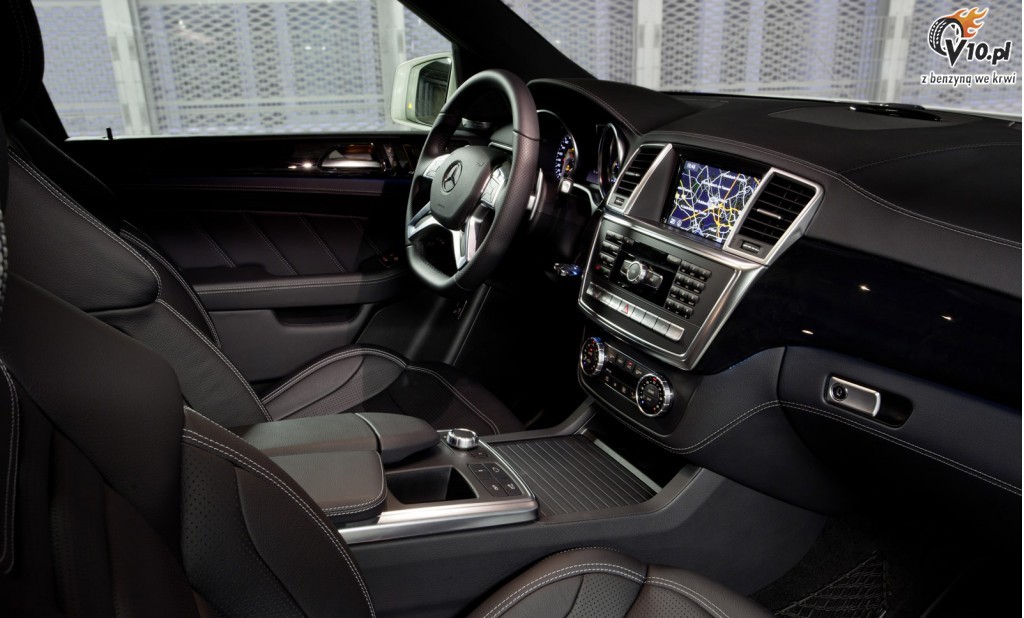 Mercedes ML63 AMG 2012