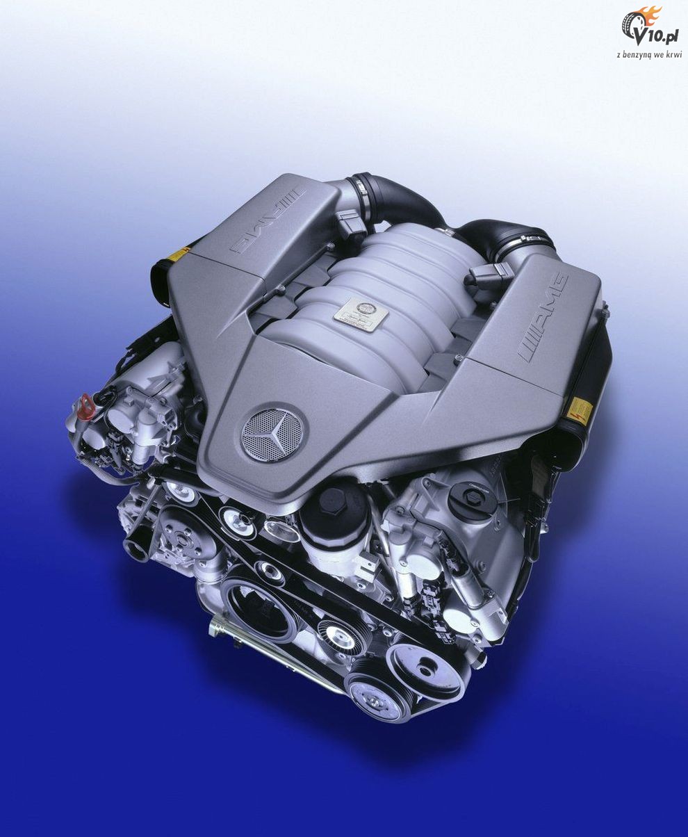 Mercedes - silnik 6.3 V8 AMG