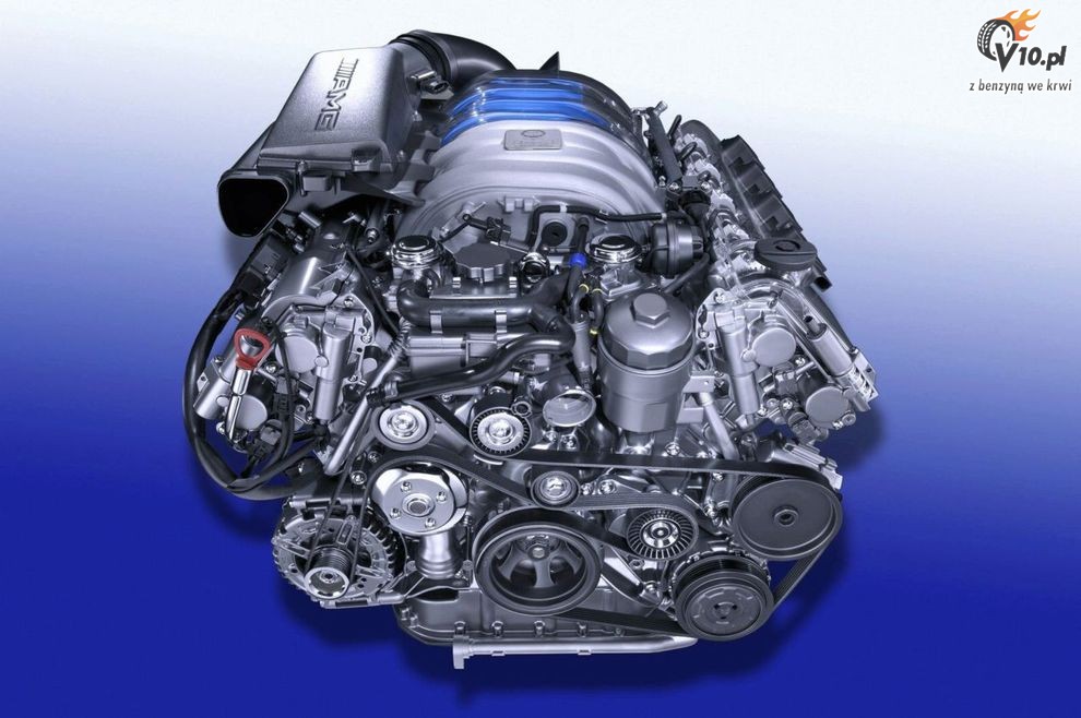 Mercedes - silnik 6.3 V8 AMG