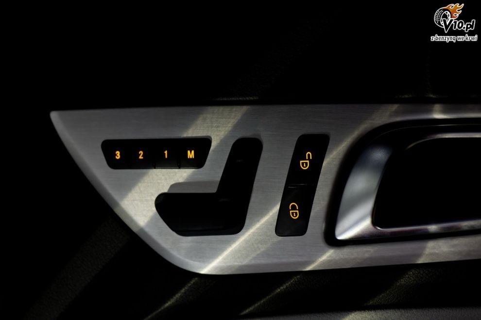 2012 Mercedes-Benz SLK Roadster