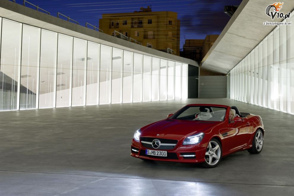 2012 Mercedes-Benz SLK Roadster