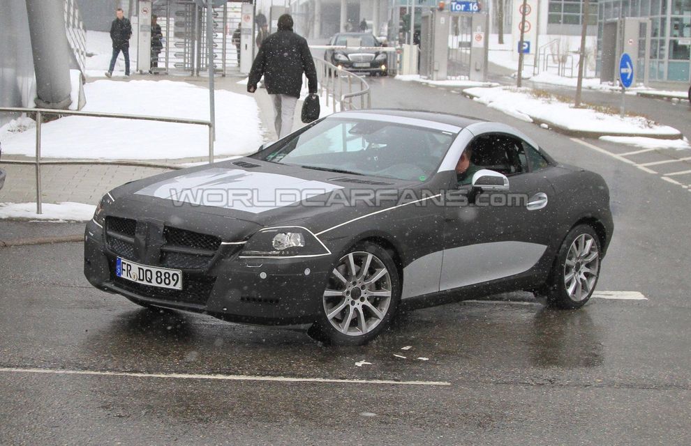 Nowy Mercedes SLK 2011 - zdjcie szpiegowskie