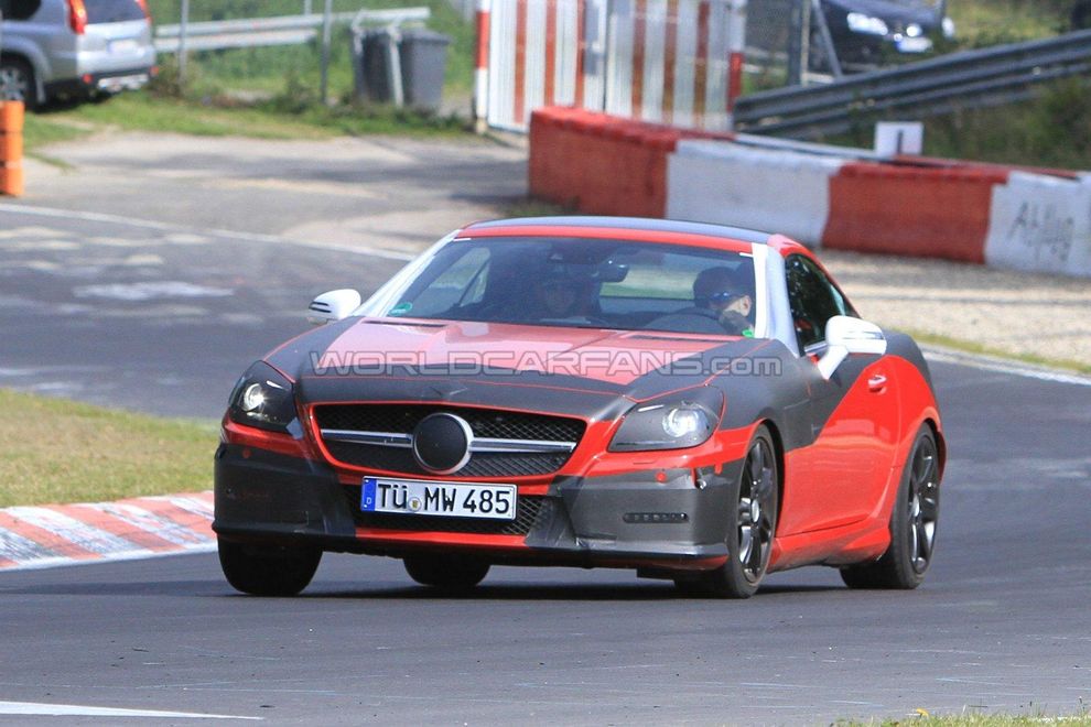 Nowy Mercedes SLK 2011 - zdjcie szpiegowskie