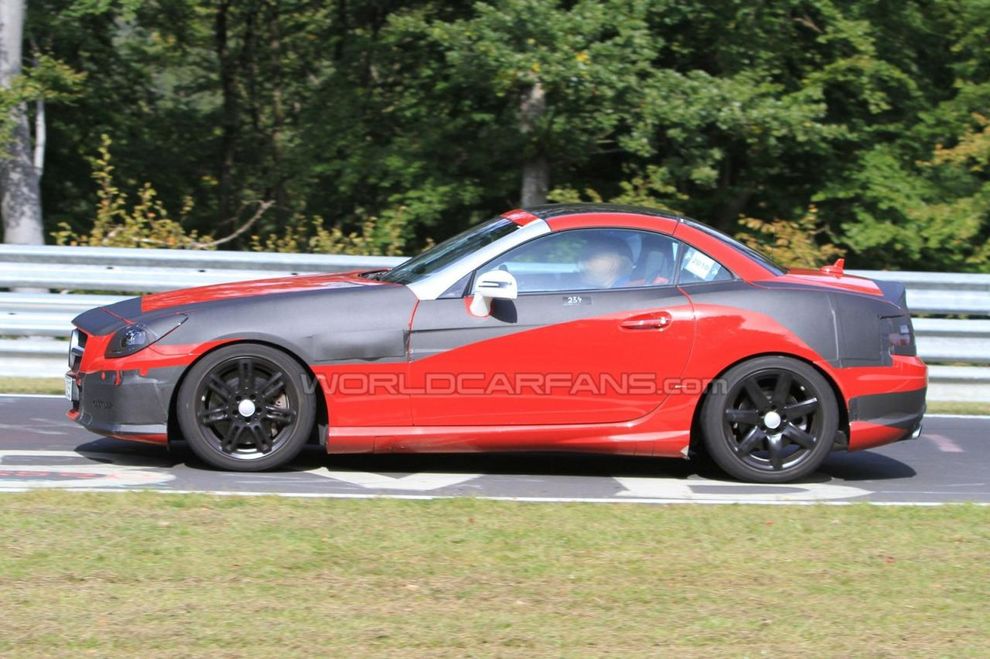 Nowy Mercedes SLK 2011 - zdjcie szpiegowskie