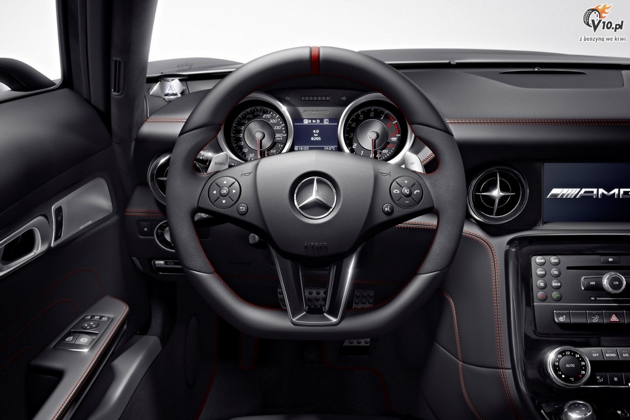 Mercedes SLS AMG