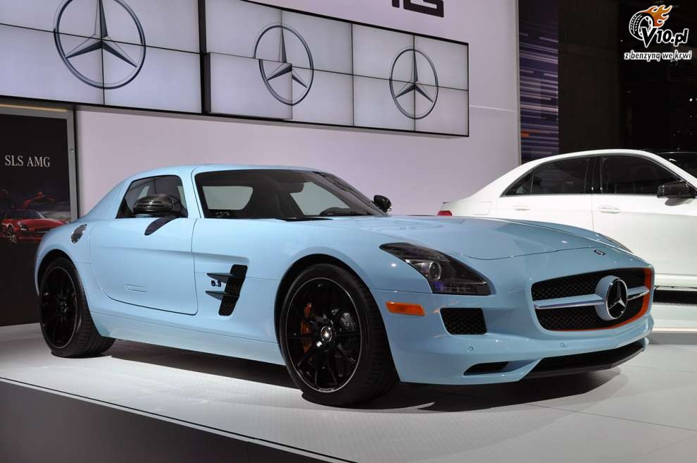 Mercedes-Benz SLS AMG Gulf na targach w Nowym Jorku 2011