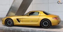 Nowy Mercedes SLS AMG Gullwing Desert Gold