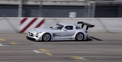 Mercedes SLS AMG GT3 na torze