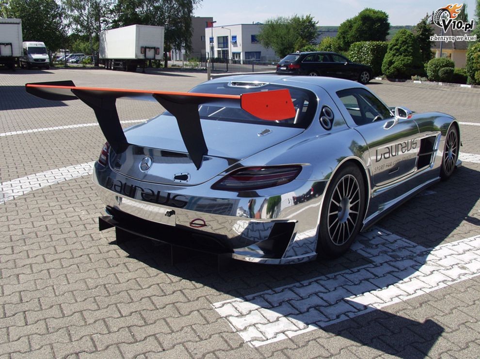 Mercedes SLS AMG GT3 cay w chromie