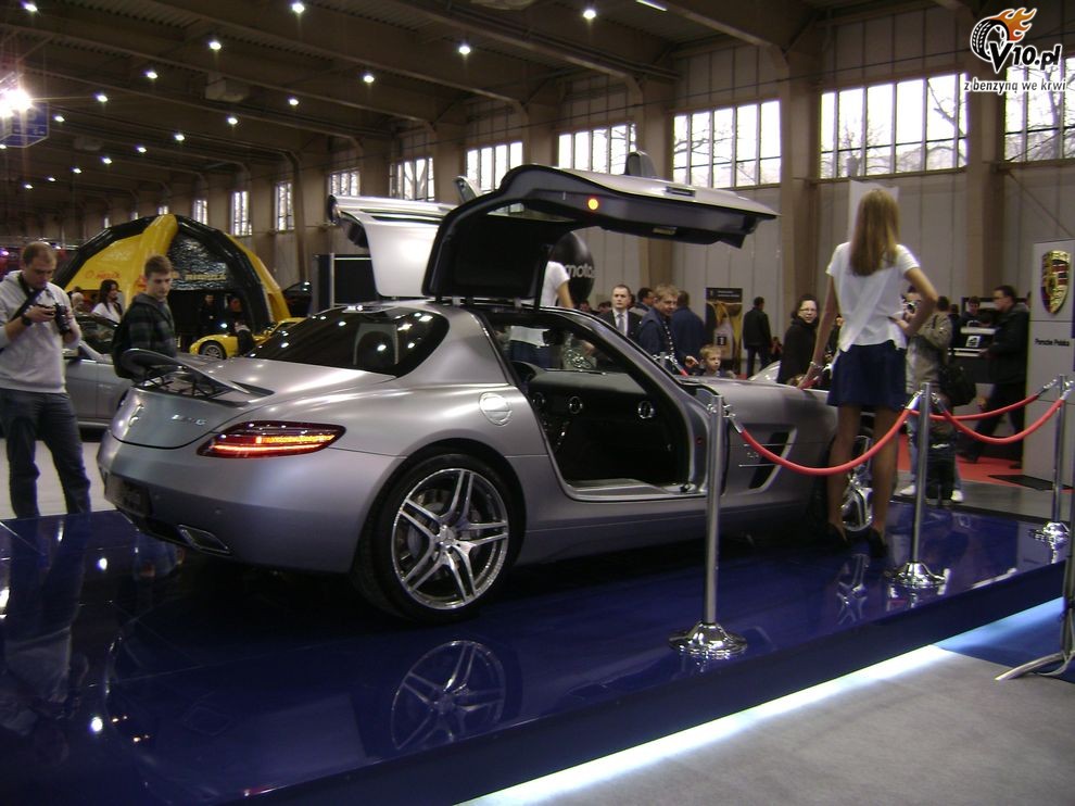 Mercedes SLS AMG Gullwing - Motor Show 2010