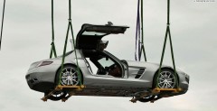 Mercedes SLS AMG Gullwing - nietypowy lot muzeum Stuttgard