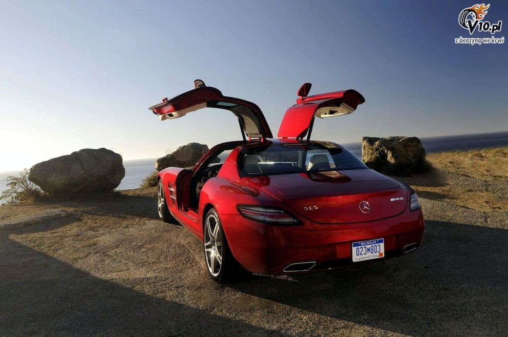 Nowy Mercedes SLS AMG Gullwing