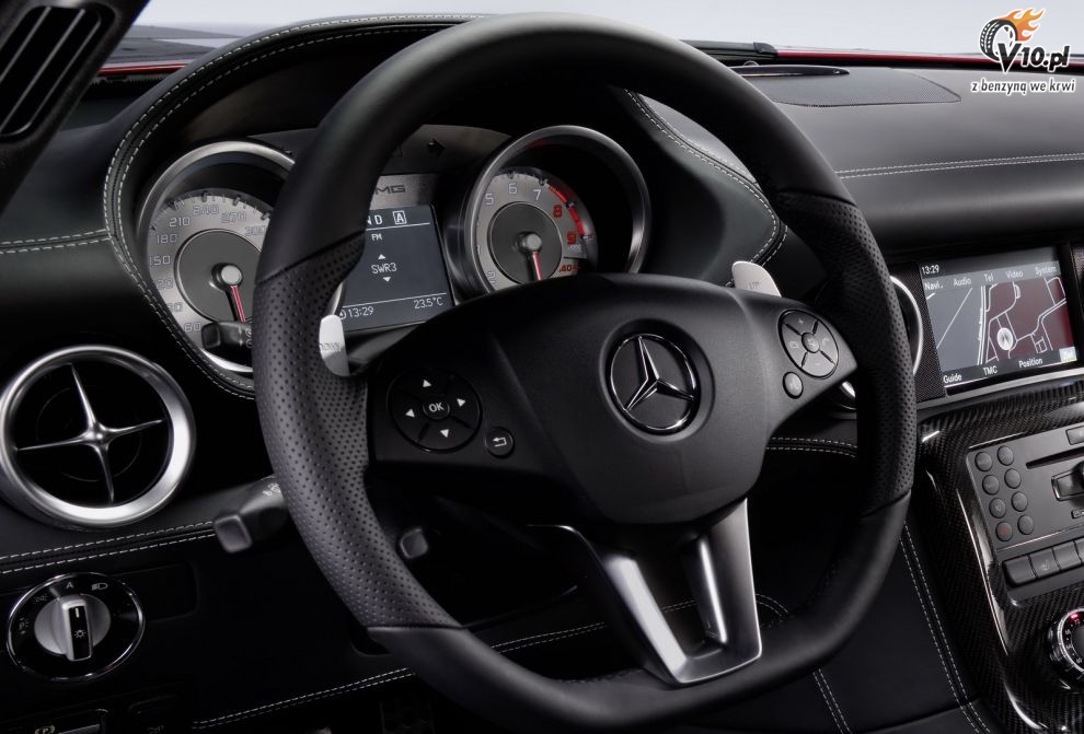 Mercedes SLS AMG