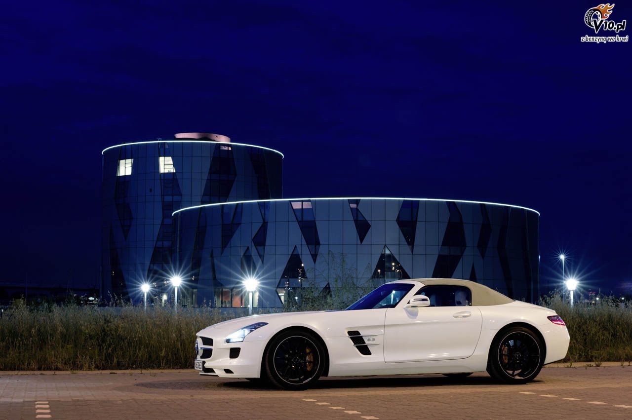 Mercedes SLS AMG Roadster