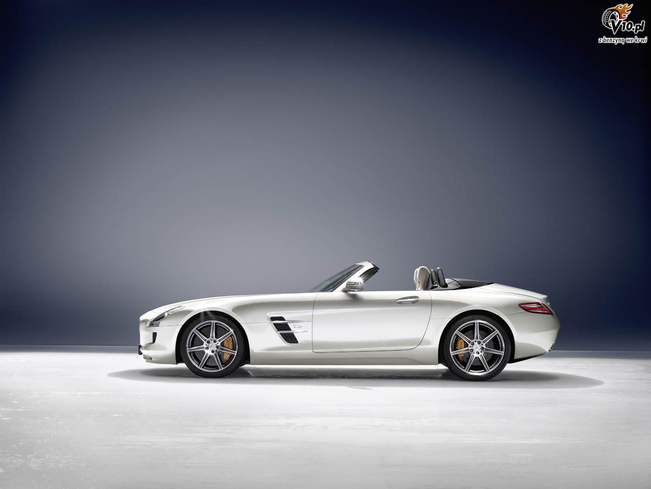Mercedes SLS AMG Roadster