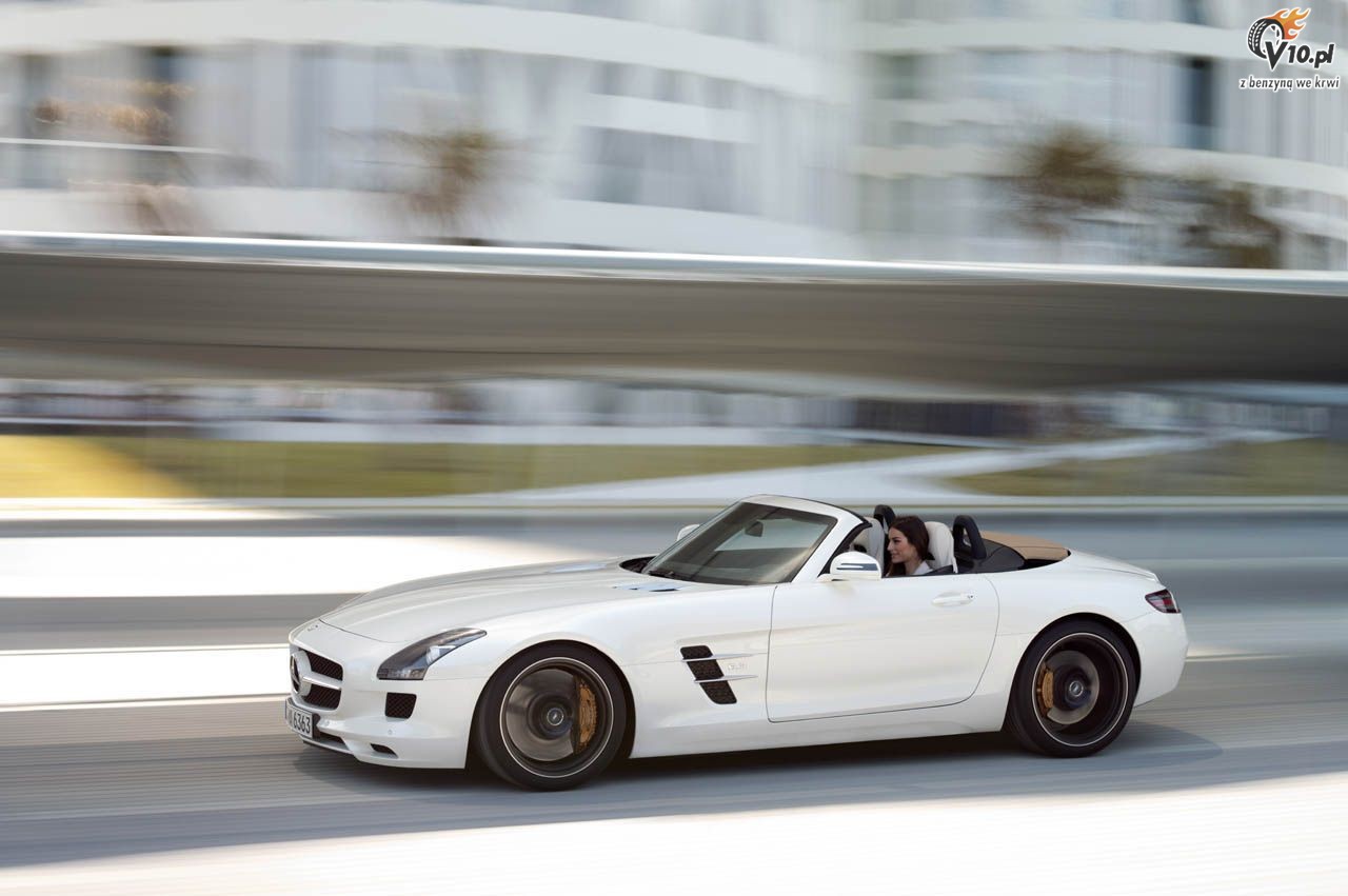 Mercedes SLS AMG Roadster