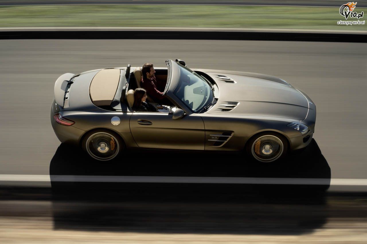 Mercedes SLS AMG Roadster
