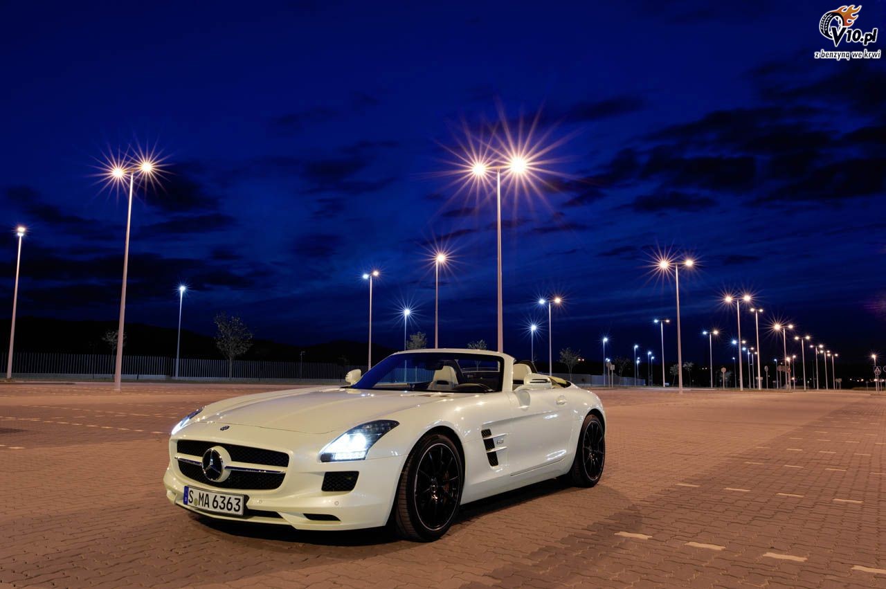 Mercedes SLS AMG Roadster