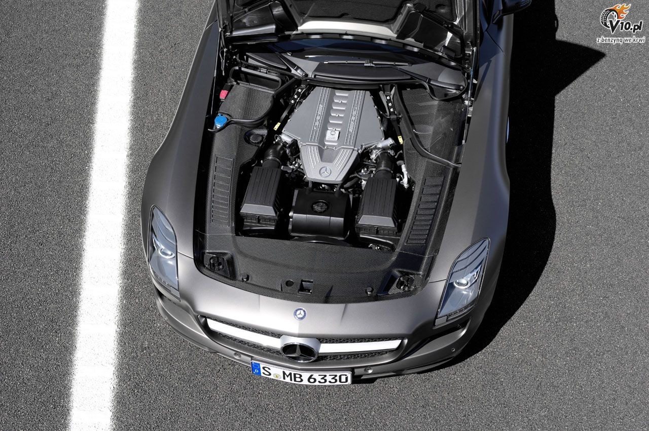 Mercedes SLS AMG Roadster