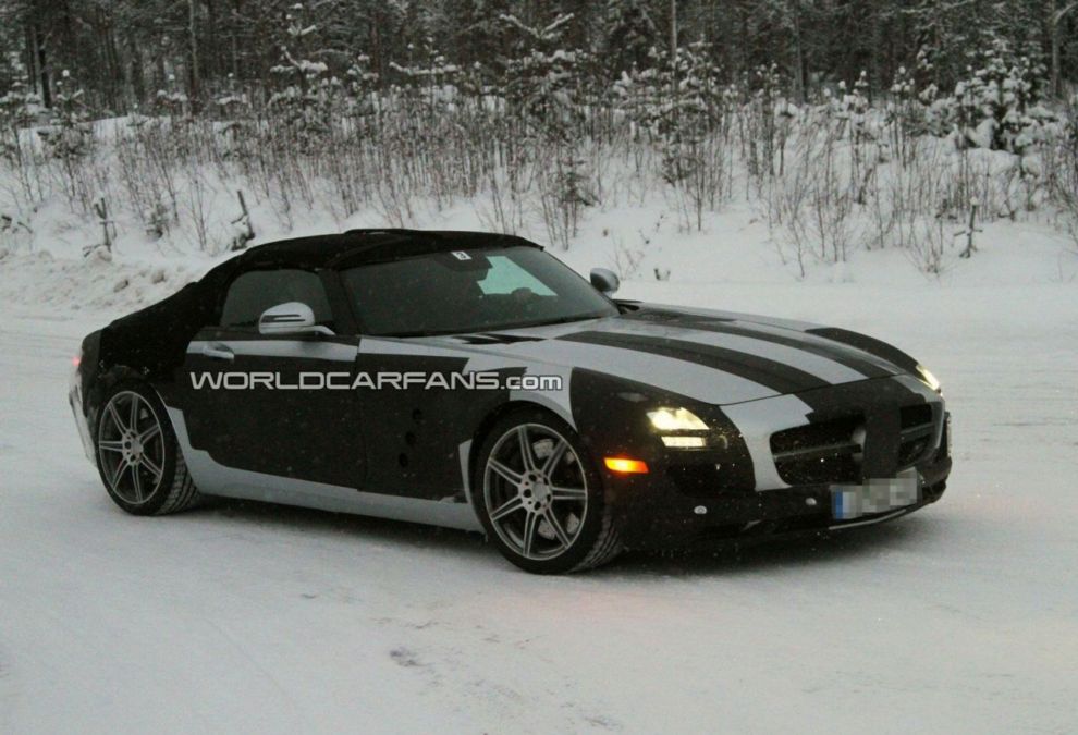 Nowy Mercedes SLS AMG Roadster - zdjcie szpiegowskie