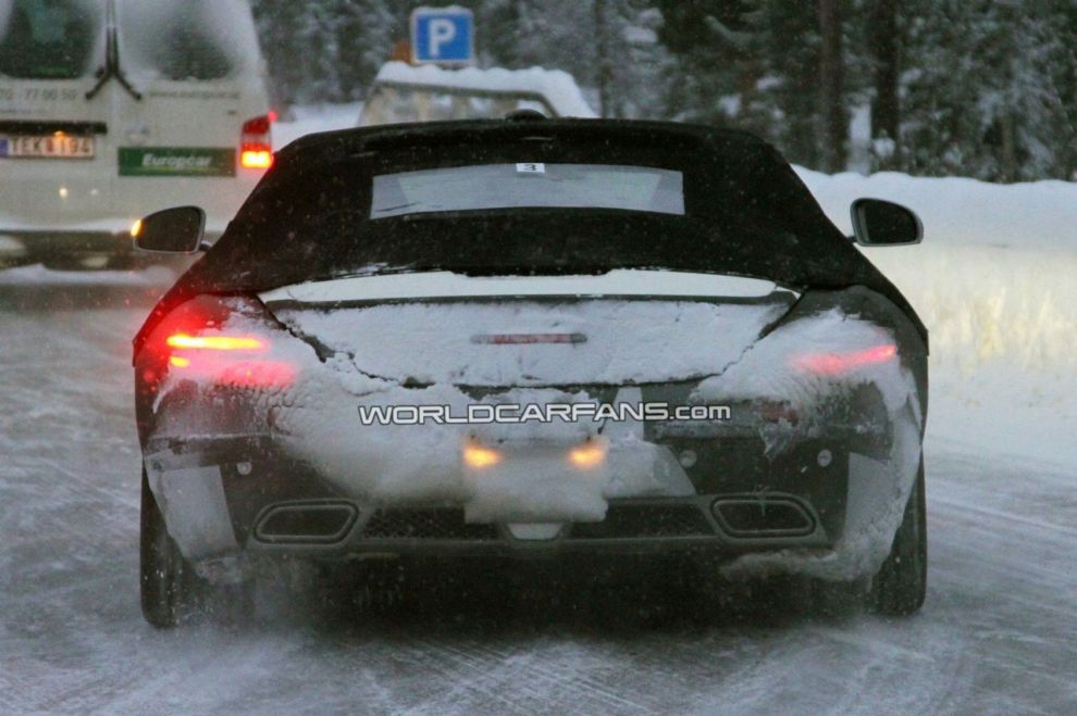 Nowy Mercedes SLS AMG Roadster - zdjcie szpiegowskie
