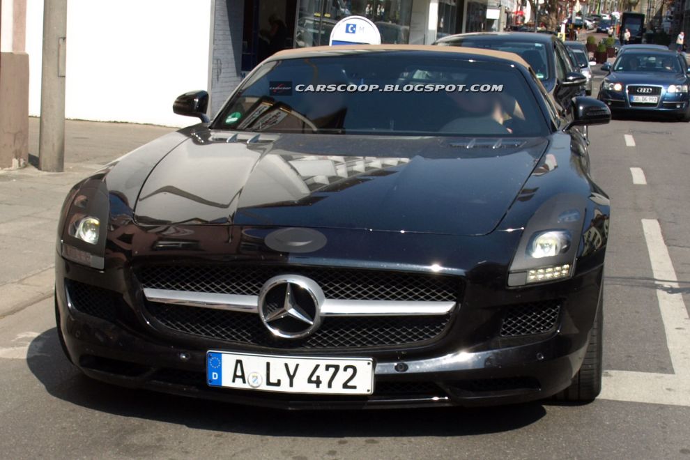 Mercedes-Benz SLS AMG Roadster