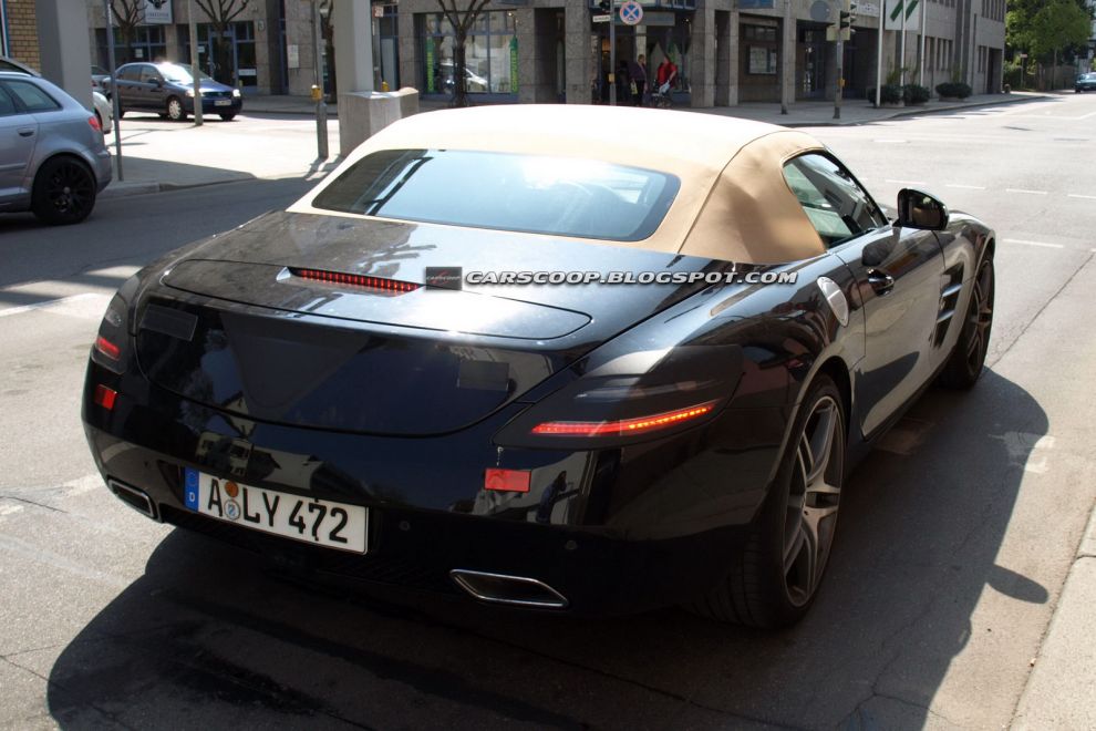 Mercedes-Benz SLS AMG Roadster