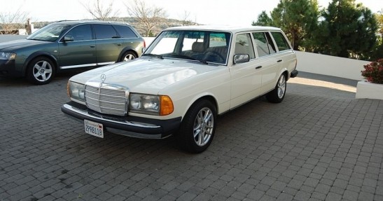 Mercedes W123T V8
