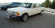 Mercedes W123T V8