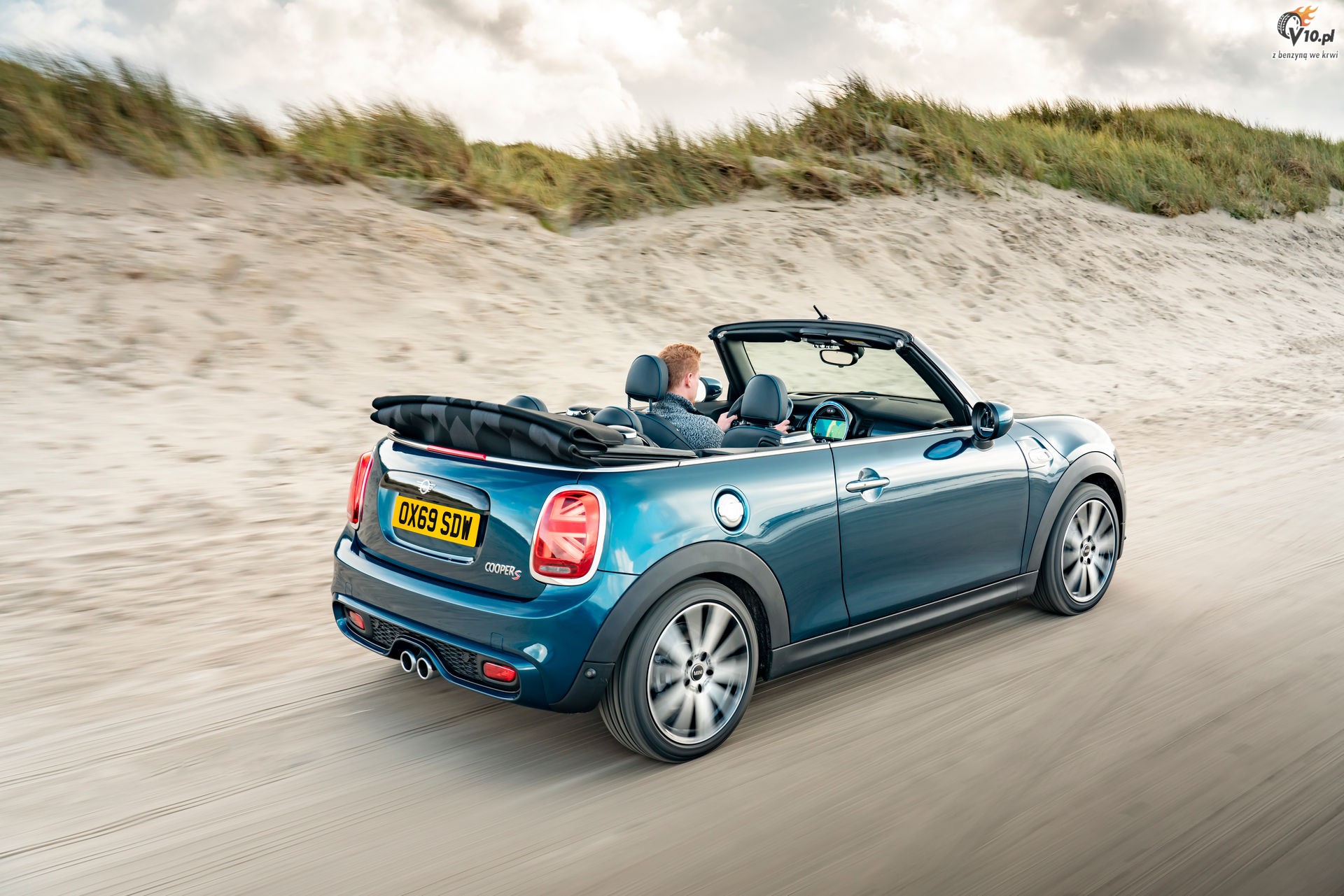 Mini Convertible Sidewalk
