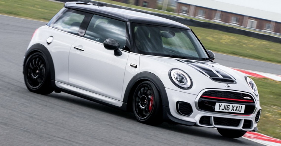 Mini Cooper JCW Challenge