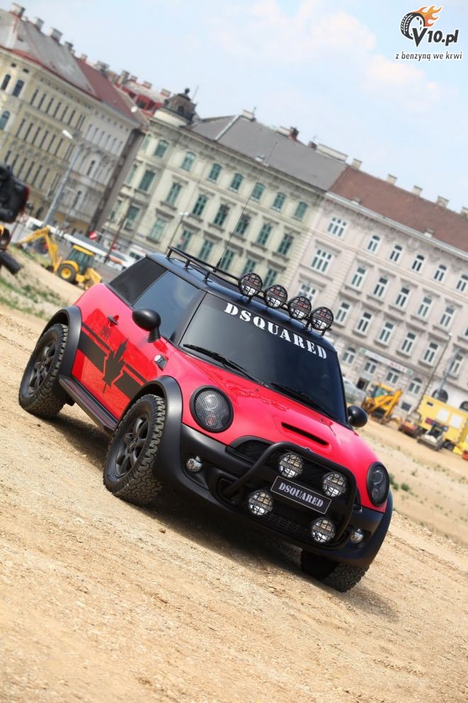 Mini Cooper S 'Red Mudder' na Life Ball 2011