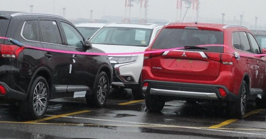 Mitsubishi Outlander 2016