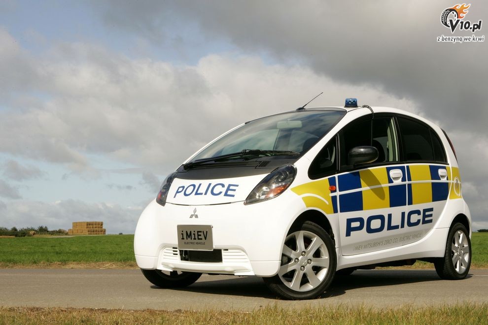 Nowe Mitsubishi i MiEV jako brytyjski radiowz