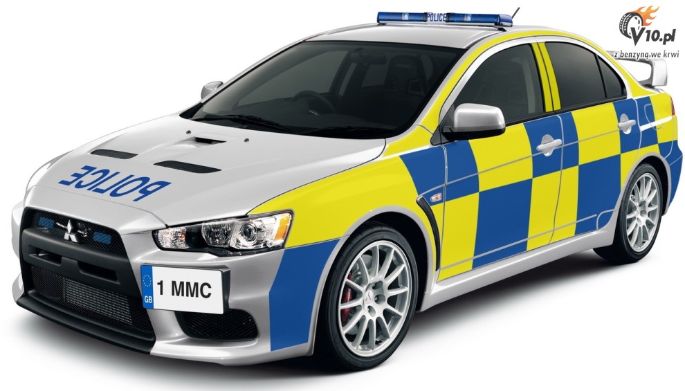 Mitsubishi Lancer EVO X w subie brytyjskiej policji