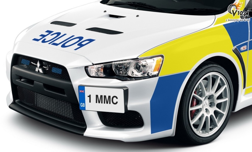 Mitsubishi Lancer EVO X w subie brytyjskiej policji