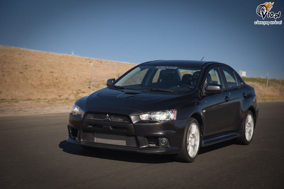 Nowy Mitsubishi Lancer Evolution SE 2010