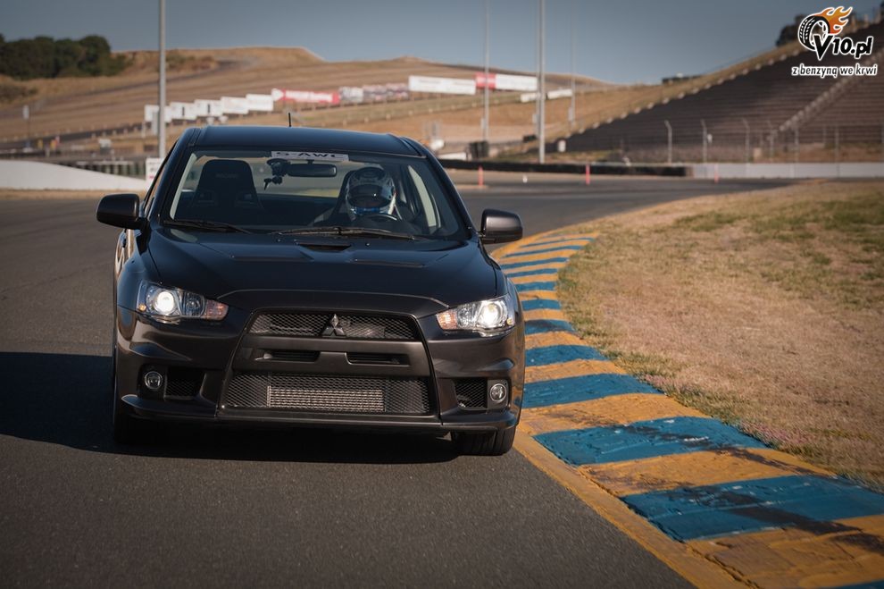 Nowy Mitsubishi Lancer Evolution SE 2010