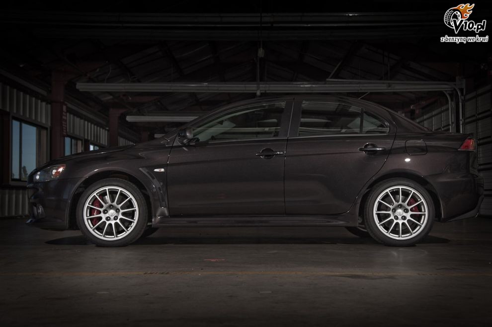 Nowy Mitsubishi Lancer Evolution SE 2010
