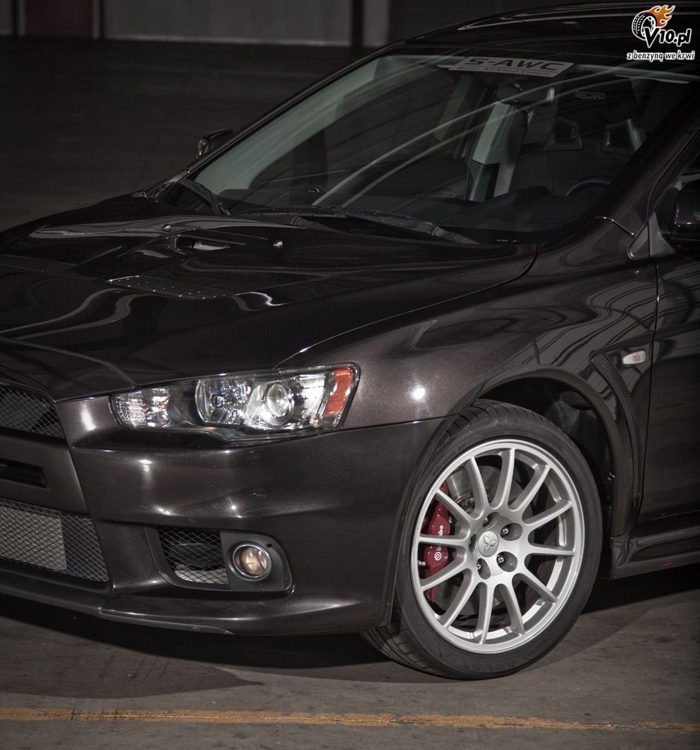 Nowy Mitsubishi Lancer Evolution SE 2010