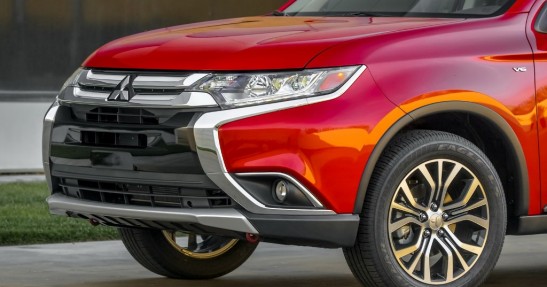 Mitsubishi Outlander 2015