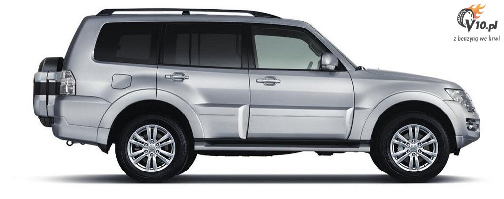 Mitsubishi Pajero 2015