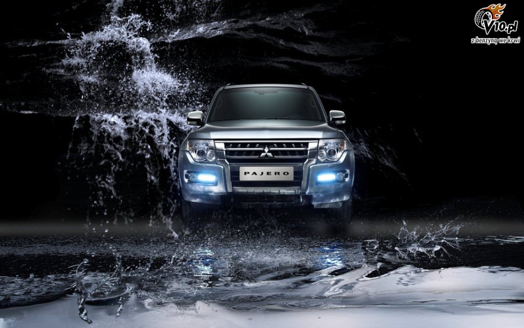 Mitsubishi Pajero 2015