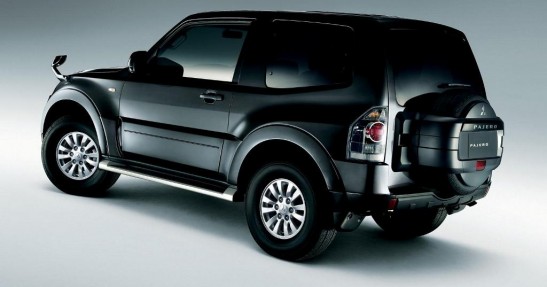 Mitsubishi Pajero 2015