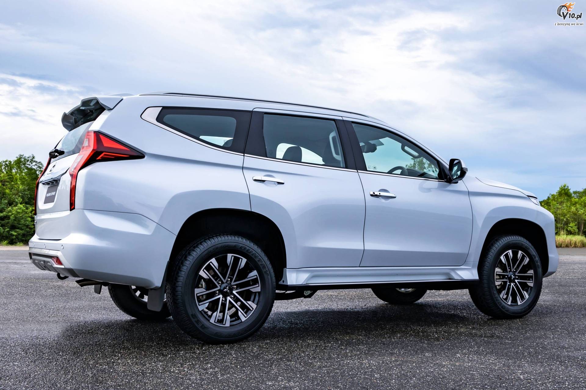 Mitsubishi Pajero Sport