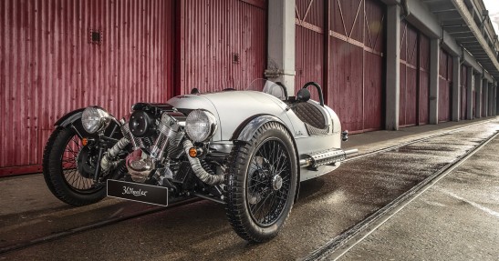 Morgan 3 Wheeler, Plus 4 i Roadster